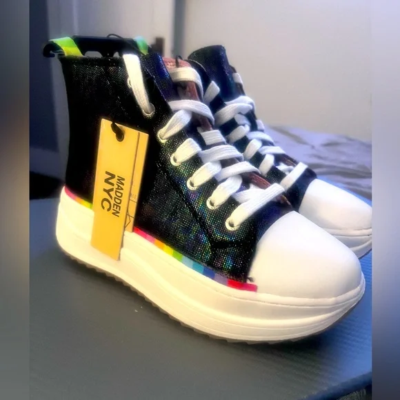 NWT Stacked high top Madden NYC GIRLS SZ 2 - Picture 2 of 6